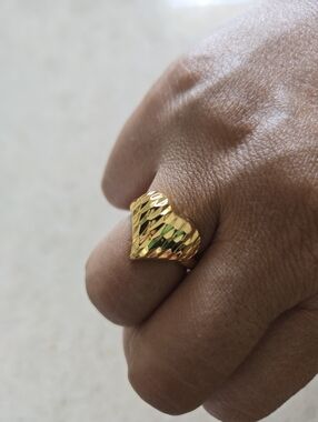 Nice Brand New Chunky Heart Diamond Cut Gold Plated Stainless Steel Women's Ring